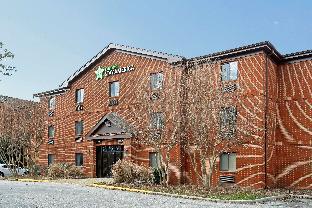 Newport News (VA) United States Hotel Bombastic Promo Code Agoda.com