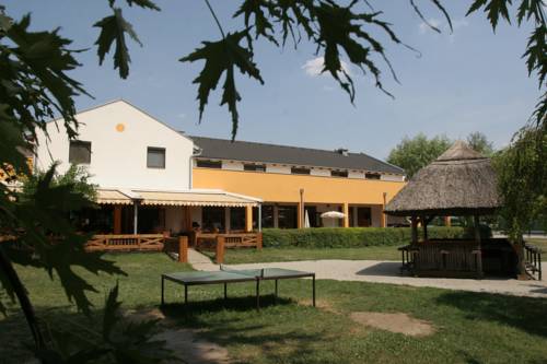 Podersdorf am See Austria Hotel Bombastic Promo Code Booking.com
