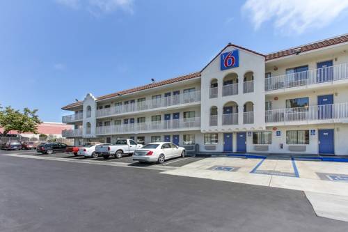 Watsonville (California) Estados Unidos Hotel Bombastico Código Promocional Booking.com
