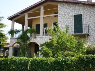 Torri del Benaco Italy Hotel Bombastic Promo Code Agoda.com