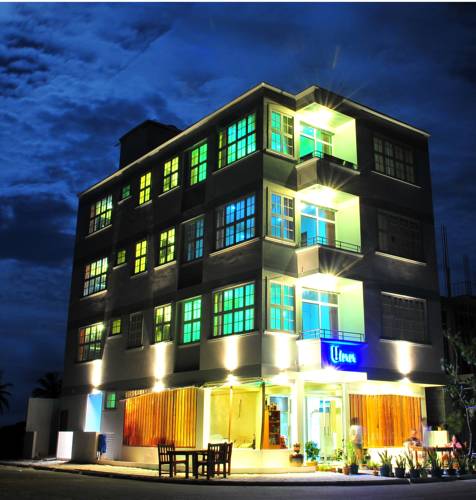 Hulhumale Maldivas Hotel Bombastico Código Promocional Booking.com