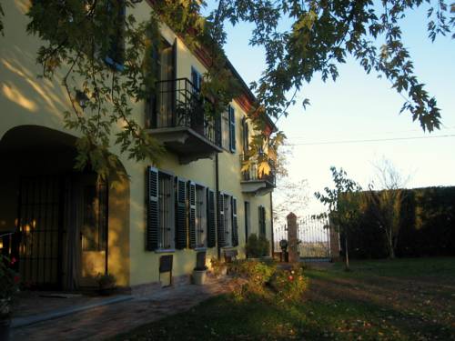Castagnole Monferrato Italia Hotel Bombastico Código Promocional Booking.com