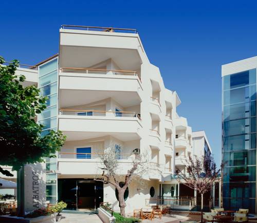 Misano Adriatico Italia Hotel Bombastico Código Promocional Booking.com