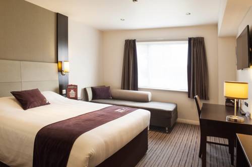 derby Reino Unido Hotel Bombastico Código Promocional Booking.com