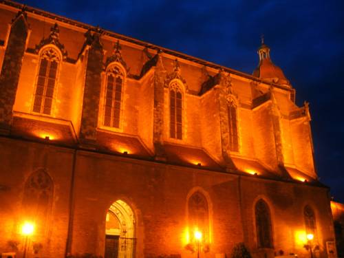Eauze France Hotel Bombastic Promo Code Booking.com
