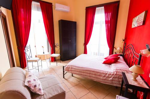 Nápoles Italia Hotel Bombastico Código Promocional Booking.com