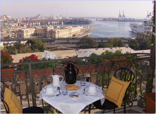 Génova Italia Hotel Bombastico Código Promocional Booking.com