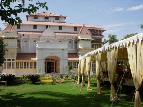 Vadodara India Hotel Bombastico Código Promocional Booking.com