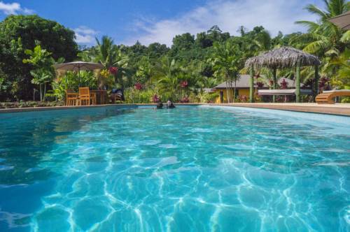 Korovisilou Fiyi Hotel Bombastico Código Promocional Booking.com