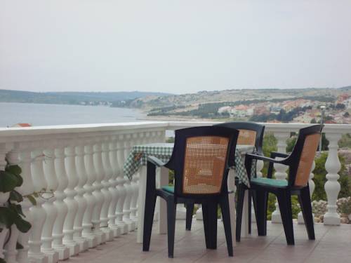 Kustići, Novalja Croacia Hotel Bombastico Código Promocional Booking.com