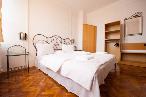 Satu Mare Rumania Hotel Bombastico Código Promocional Booking.com