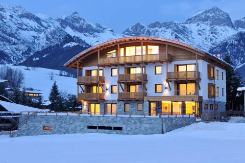 Maria Alm am Steinernen Meer Austria Hotel Bombastico Código Promocional Booking.com