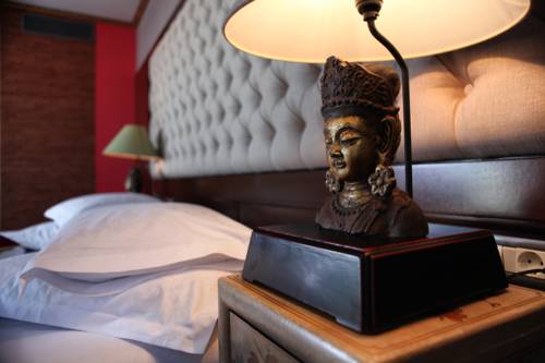 Râmnicu Vâlcea Rumania Hotel Bombastico Código Promocional Booking.com