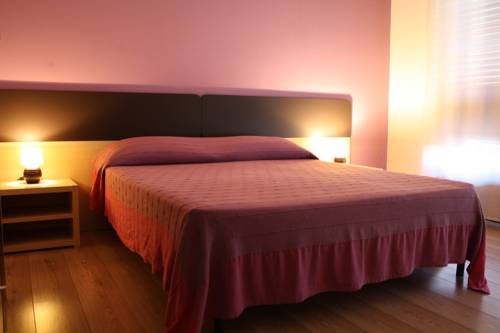 Belpasso Italy Hotel Bombastic Promo Code Booking.com