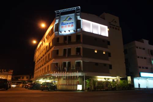 Batu Pahat Malasia Hotel Bombastico Código Promocional Booking.com