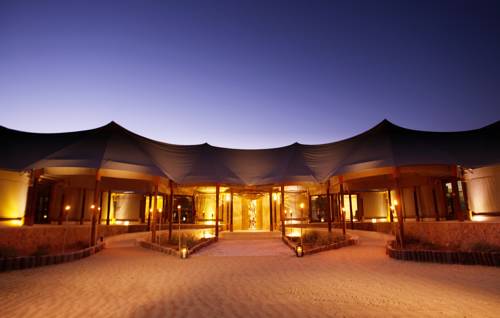 Al Ain Emiratos Árabes Unidos Hotel Bombastico Código Promocional Booking.com