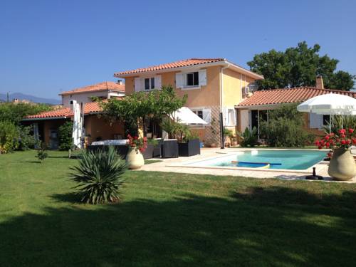 Piediquarcio France Hotel Bombastic Promo Code Booking.com