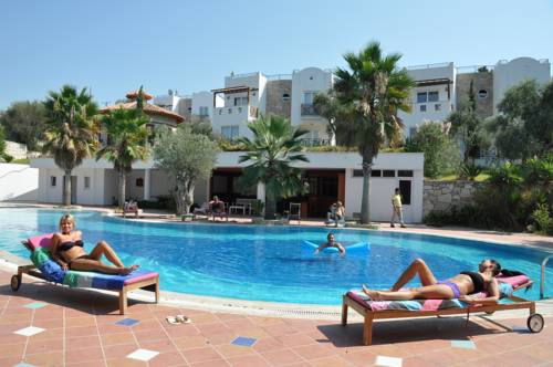 Kusadası (Aydın) Turquía Hotel Bombastico Código Promocional Booking.com