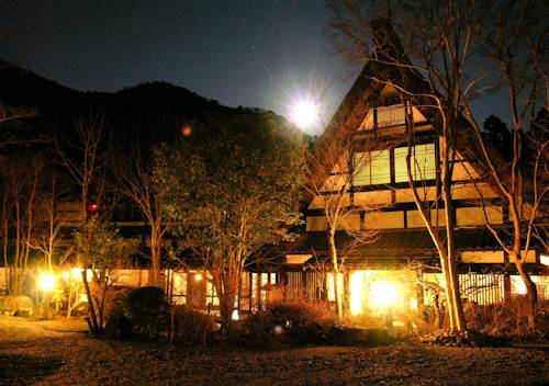 Shinshiro Japón Hotel Bombastico Código Promocional Booking.com