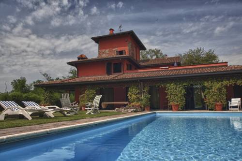 Pombia Italia Hotel Bombastico Código Promocional Booking.com