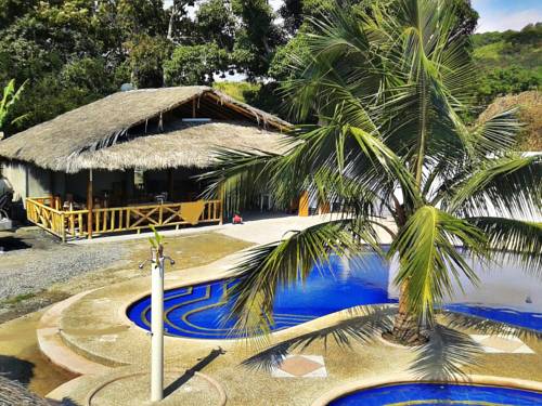 Tonsupa Ecuador Hotel Bombastico Código Promocional Booking.com