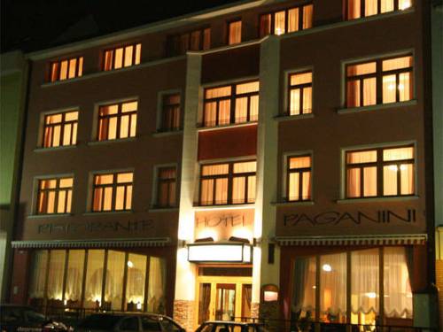 Mělník Republica checa Hotel Bombastico Código Promocional Booking.com