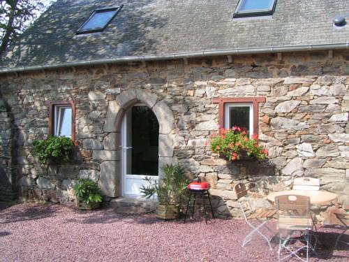Trédarzec France Hotel Bombastic Promo Code Booking.com