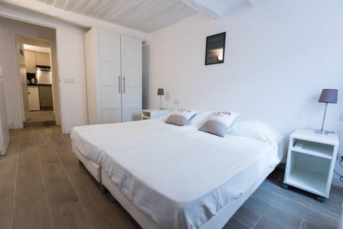 Cannes Francia Hotel Bombastico Código Promocional Booking.com