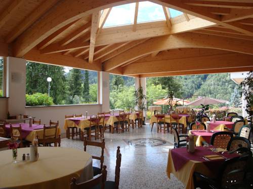 Piano d'Arta Terme Italia Hotel Bombastico Código Promocional Booking.com