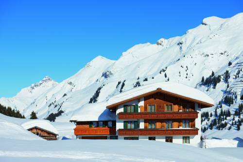 Lech am Arlberg Austria Hotel Bombastico Código Promocional Booking.com