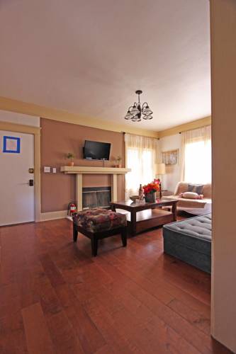 Sherman Oaks (California) United States Hotel Bombastic Promo Code Booking.com
