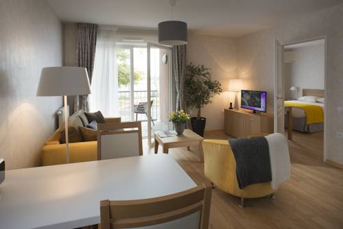 Châteauroux Francia Hotel Bombastico Código Promocional Booking.com