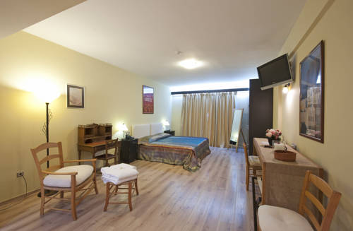 El Pireo Grecia Hotel Bombastico Código Promocional Booking.com