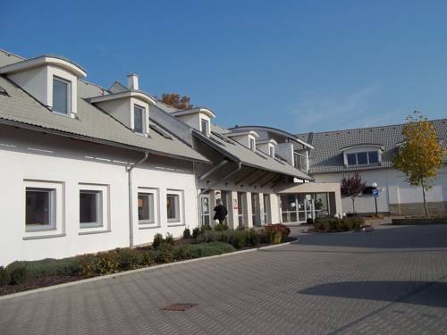 Pardubice Republica checa Hotel Bombastico Código Promocional Booking.com