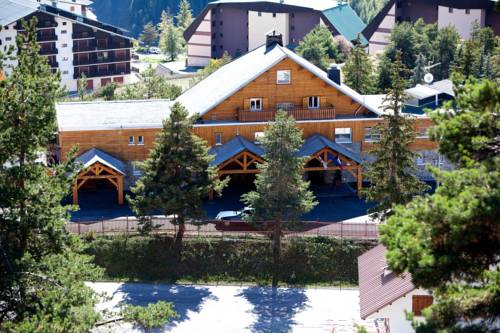 Auron France Hotel Bombastic Promo Code Booking.com