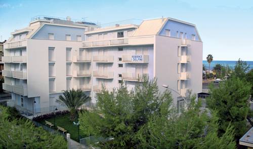 Cupra Marittima Italia Hotel Bombastico Código Promocional Booking.com