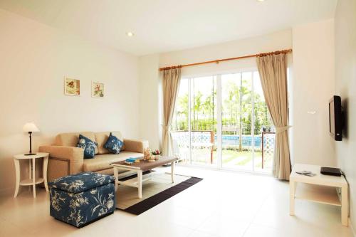 Hua Hin / Cha-am Thailand Hotel Bombastic Promo Code Agoda.com