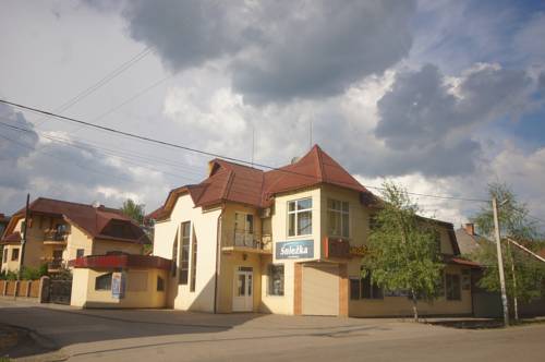 Yasinya Ucrania Hotel Bombastico Código Promocional Booking.com