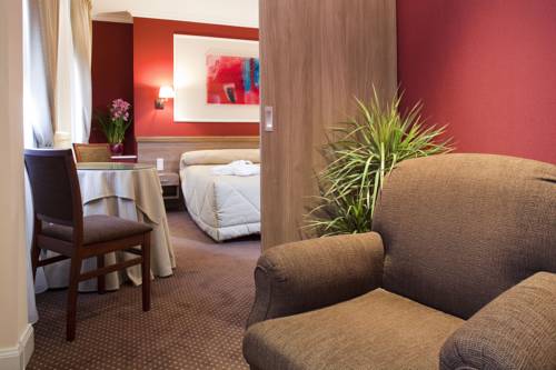 Bagnères-de-Luchon Francia Hotel Bombastico Código Promocional Booking.com