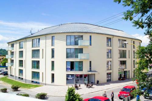 Prešov Eslovaquia Hotel Bombastico Código Promocional Booking.com
