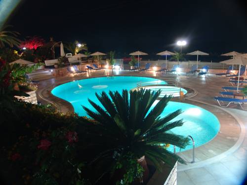Paralia Vrachou Grecia Hotel Bombastico Código Promocional Booking.com