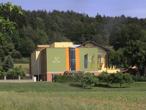 Ollersdorf Austria Hotel Bombastico Código Promocional Booking.com