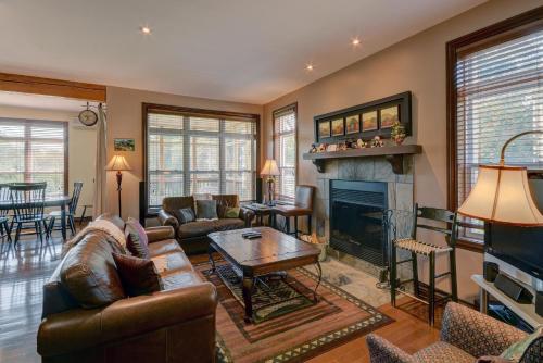 Mont-Tremblant (QC) Canada Hotel Bombastic Promo Code Agoda.com