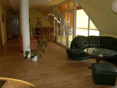 Kalocsa Hungría Hotel Bombastico Código Promocional Booking.com