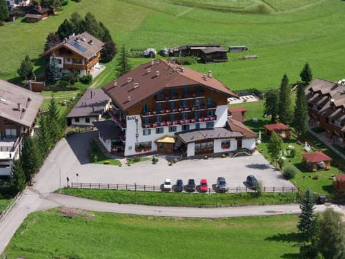 Pozza di Fassa Italia Hotel Bombastico Código Promocional Booking.com