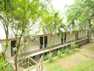 Pandi Philippines Hotel Bombastic Promo Code Agoda.com