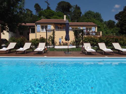 Conques sur Orbiel Francia Hotel Bombastico Código Promocional Booking.com