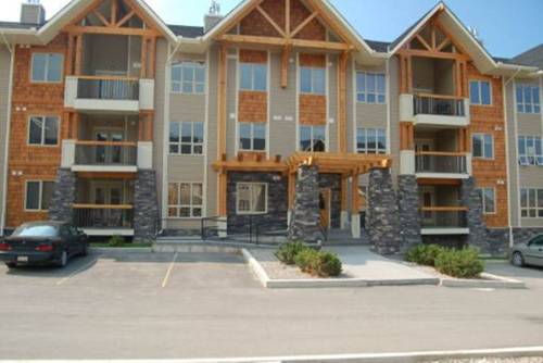 Radium Hot Springs (British Columbia) Canada Hotel Bombastic Promo Code Booking.com