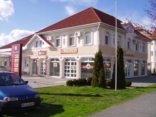 Kalocsa Hungría Hotel Bombastico Código Promocional Booking.com