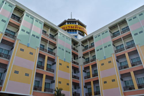Chaiyaphum Tailandia Hotel Bombastico Código Promocional Booking.com